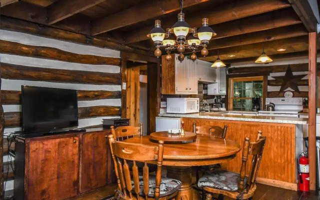 Tucked Inn 4 Bedroom House