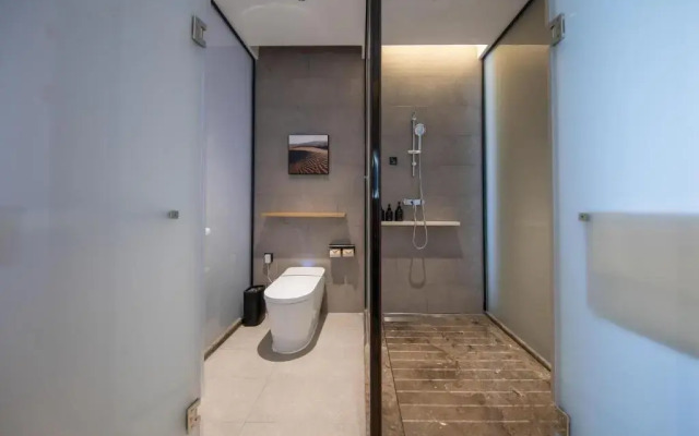 PLUS Yishang Hotel (Wanlvyuan Store of Haikou International Trade)