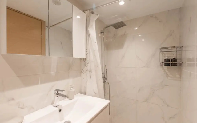 Athens Plaka Family Suites