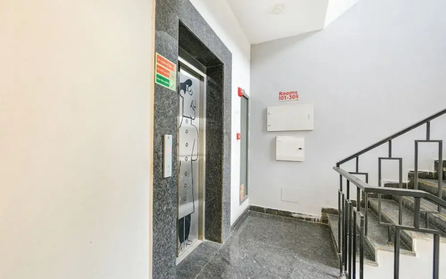 Fabhotel Comfort Residency I