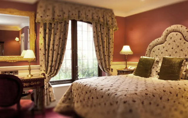 Coombe Abbey Hotel