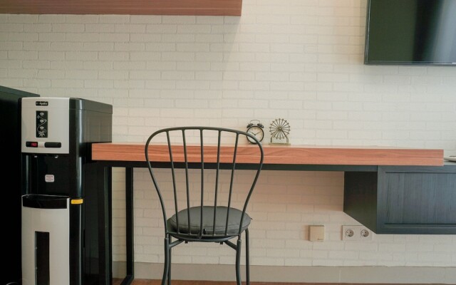 Fully Furnished and Comfortable Studio at Ciputra International Apartment