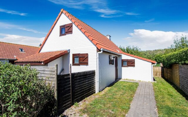 Enticing Holiday Home in De Haan With Garden