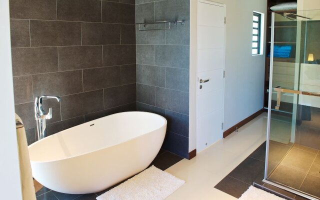 Leora Beach by Dream Escapes Holidays