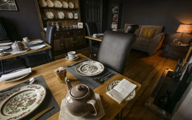 Aldersyde Bed and Breakfast