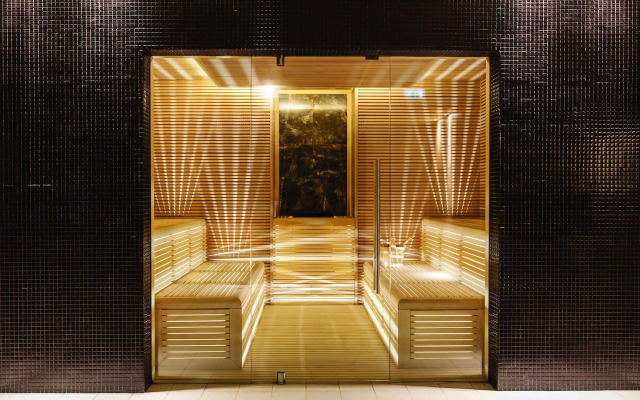 Kronwell Brasov Hotel
