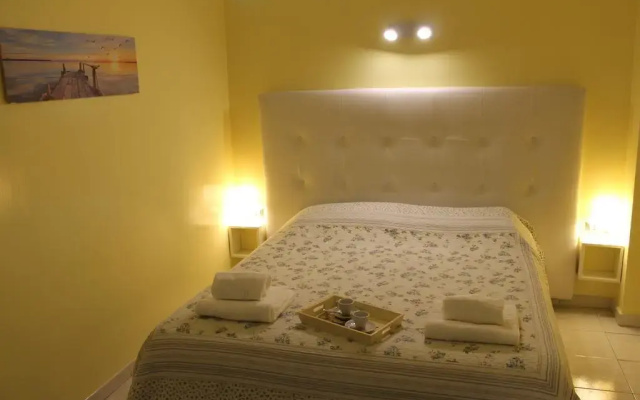 Holiday Homes Aparthotel Milano