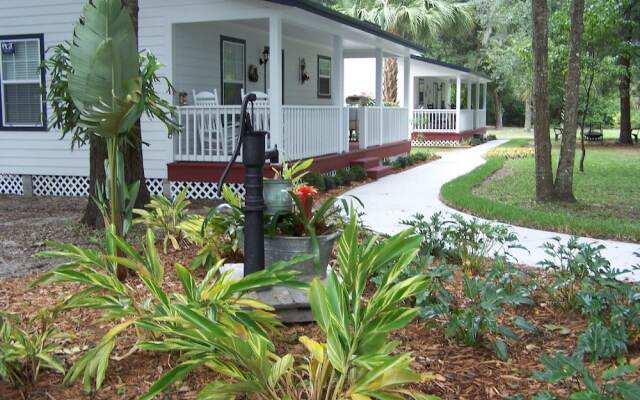 Alling House Bed and Breakfast