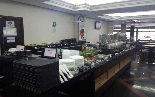 Hotel Mansiones