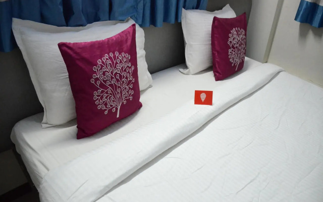 OYO 4016 Hotel Grand Ashwin