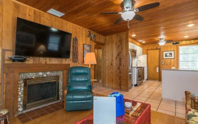 Anna Cabana Beach House by RedAwning