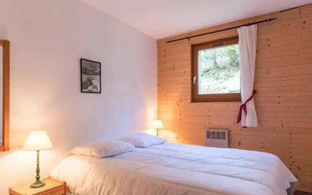 Appartement Saint-Chaffrey , 4 pièces, 6 personnes - FR-1-330E-74