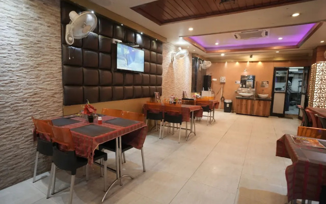 Hotel Raj Kamal Palace