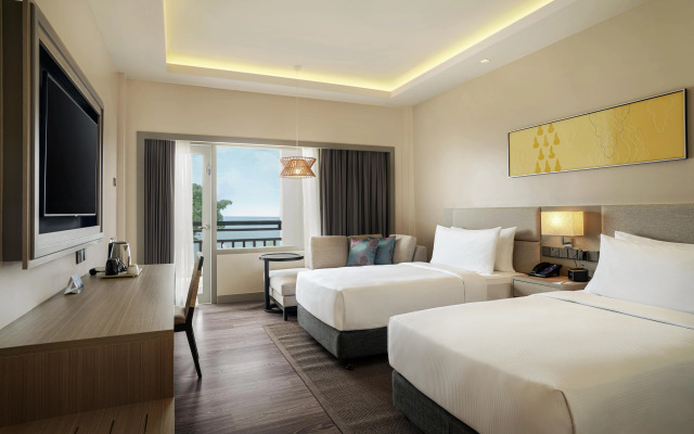 DoubleTree by Hilton Damai Laut Resort