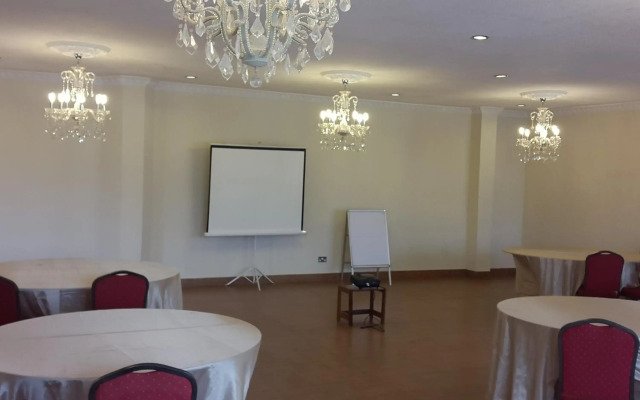 Progressive Park Hotel