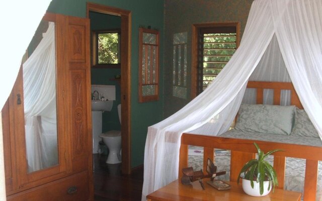 Mossman Gorge Bed and Breakfast
