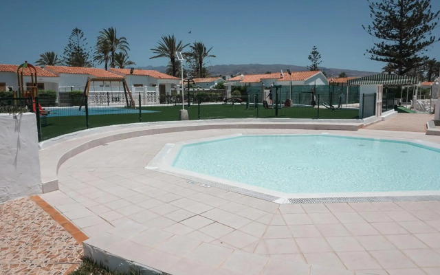 Bungalows Los Arcos