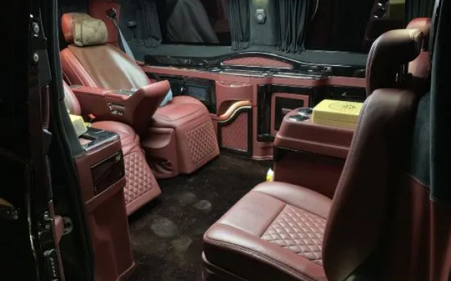 Longqin Yunding Hotel