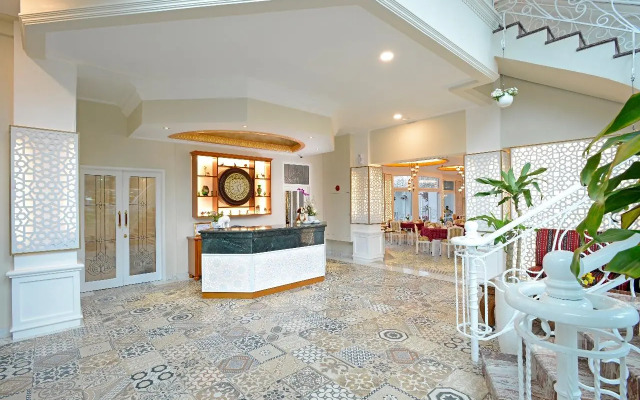 Sahira Butik Hotel Pakuan (Syariah Hotel)