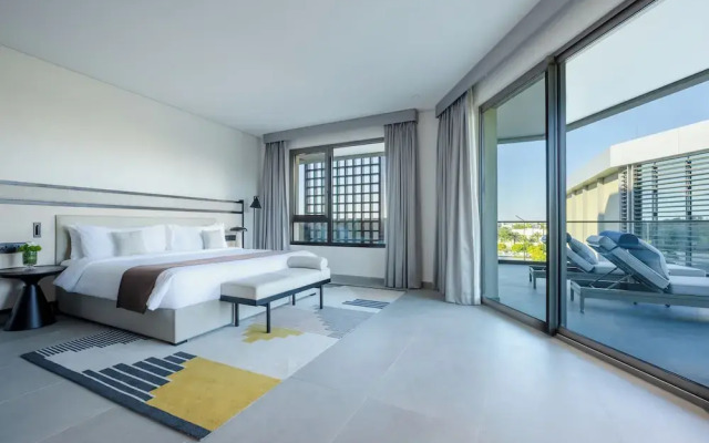 Fraser Suites AL Liwan