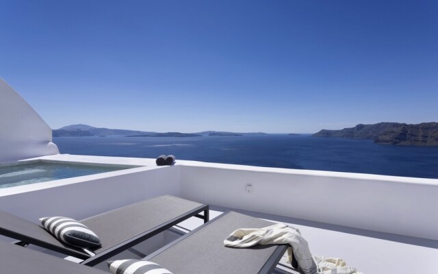 Bluedome Cavehouses by Otium Villas