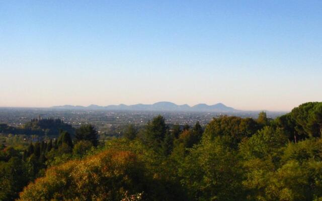 Hotel Villa Scalabrini