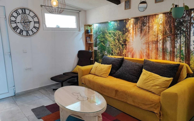 Two Bedroom Apartmant Marijano With Garden