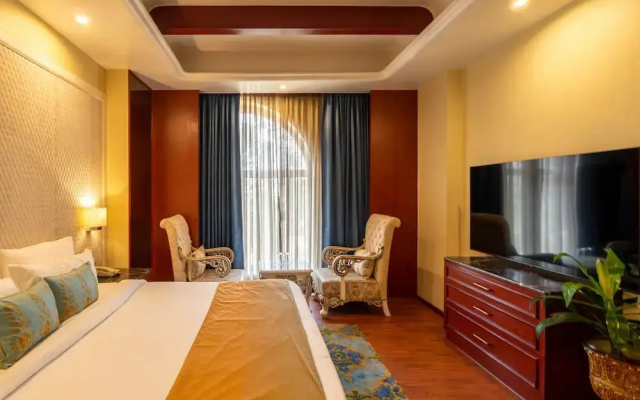 Hotel Hukam's Lalit Mahal
