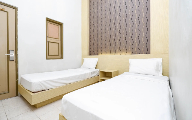 Super OYO 2436 Hotel Kencana