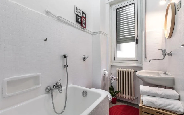 Design District Apartment