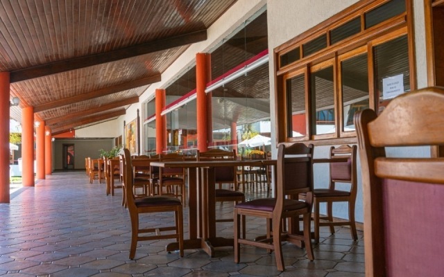 Porto das Naus Praia Hotel