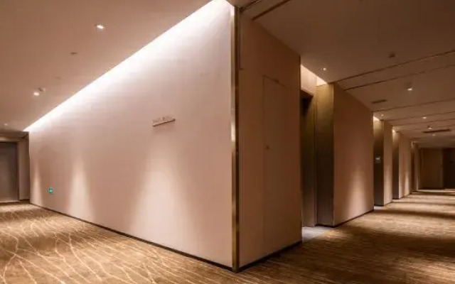Echarm Plus Hotel (Foshan Zhihui Xincheng Subway Station)