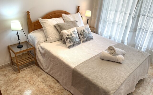 T&H Aventura Park Family Apartment