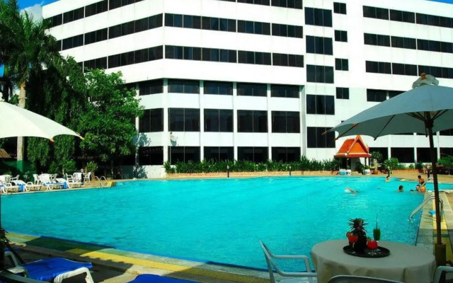 Ayutthaya Grand Hotel