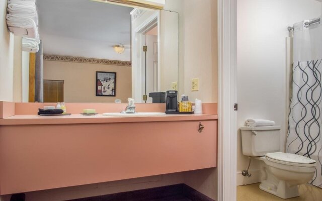 Mountain Village Lodge