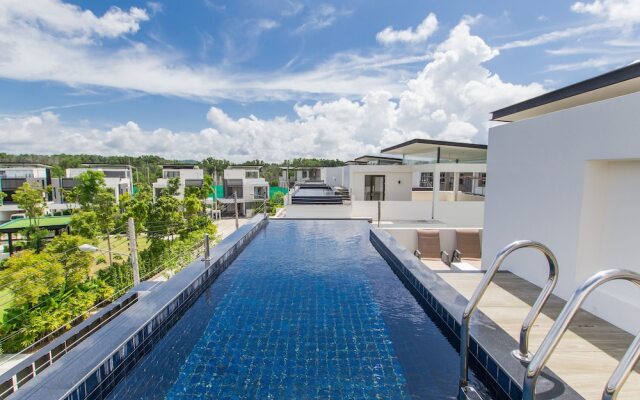 4 Bdr Villa with Cinema in Laguna 800m to Beach