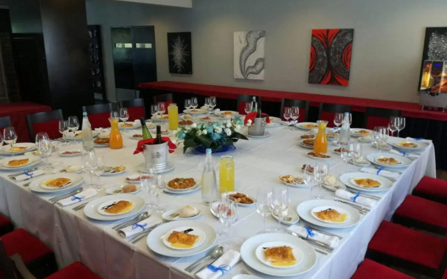 Paredes Hotel Apartamento