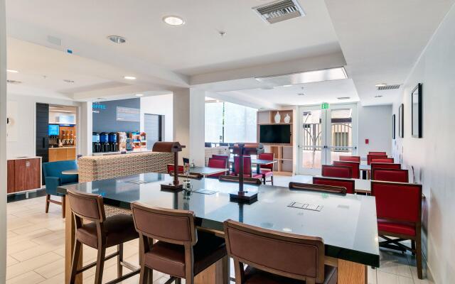 Holiday Inn Express Hotel & Suites Banning by IHG