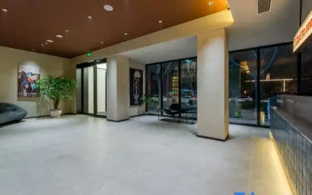 Zhu hotel (Yuncheng Salt Lake Nanfeng Plaza Branch)