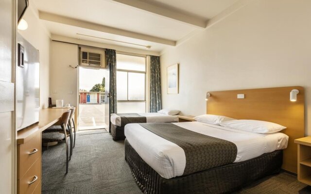 Sandbelt Club Hotel