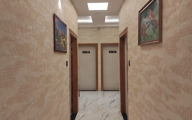 Prag Mahal Residency