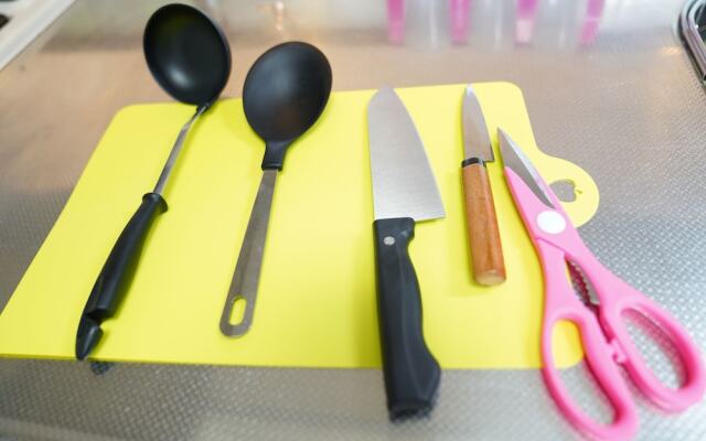 Metro Daikoku Apartment