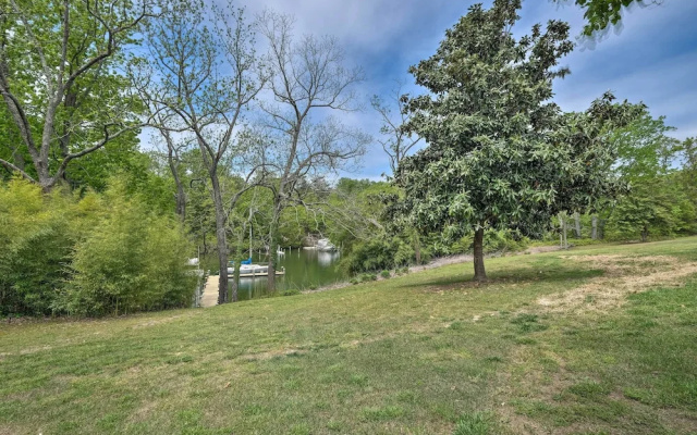 2 Mi to Lighthouse: Waterfront Home w/ Dock!