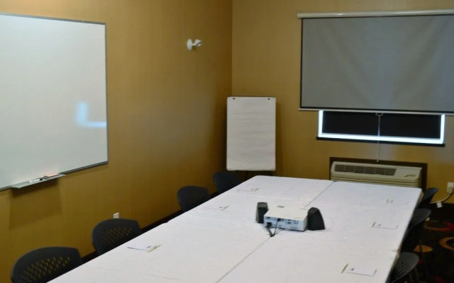 Best Western Plus Kindersley Hotel