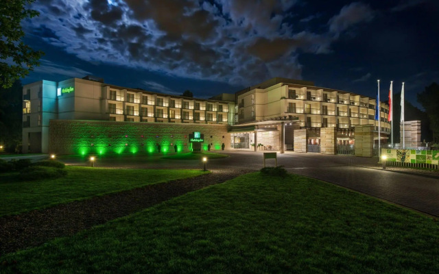 Holiday Inn Resort Warszawa Józefów**** by IHG