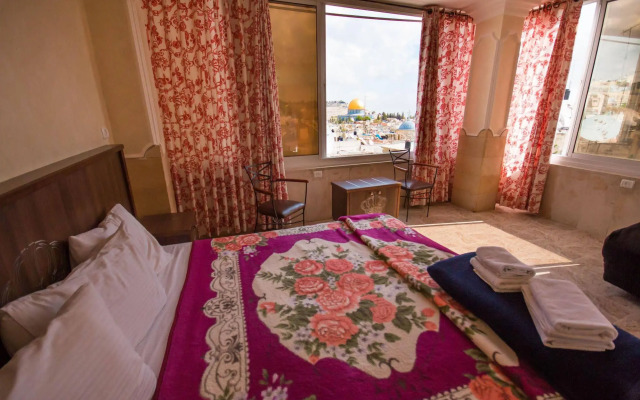 Hashimi Hotel