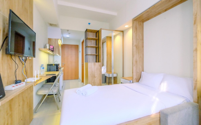 Comfy And Minimalist Studio Evenciio Margonda Apartment