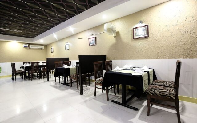 Capital O 4963 Hotel Inderprasth