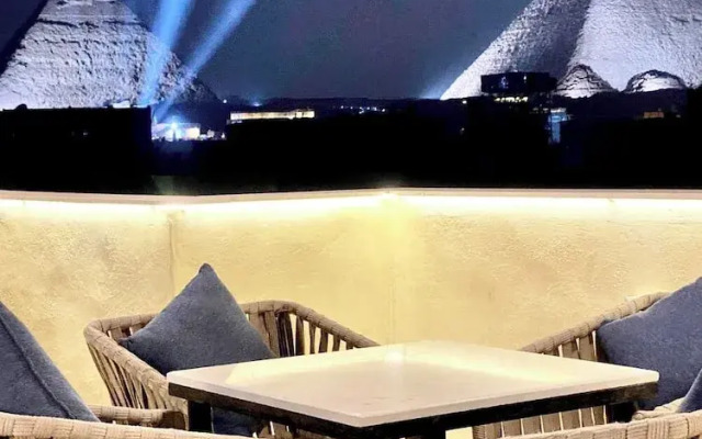 Farsha Pyramids Inn