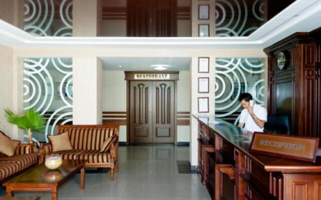Charos Deluxe Resort & Spa